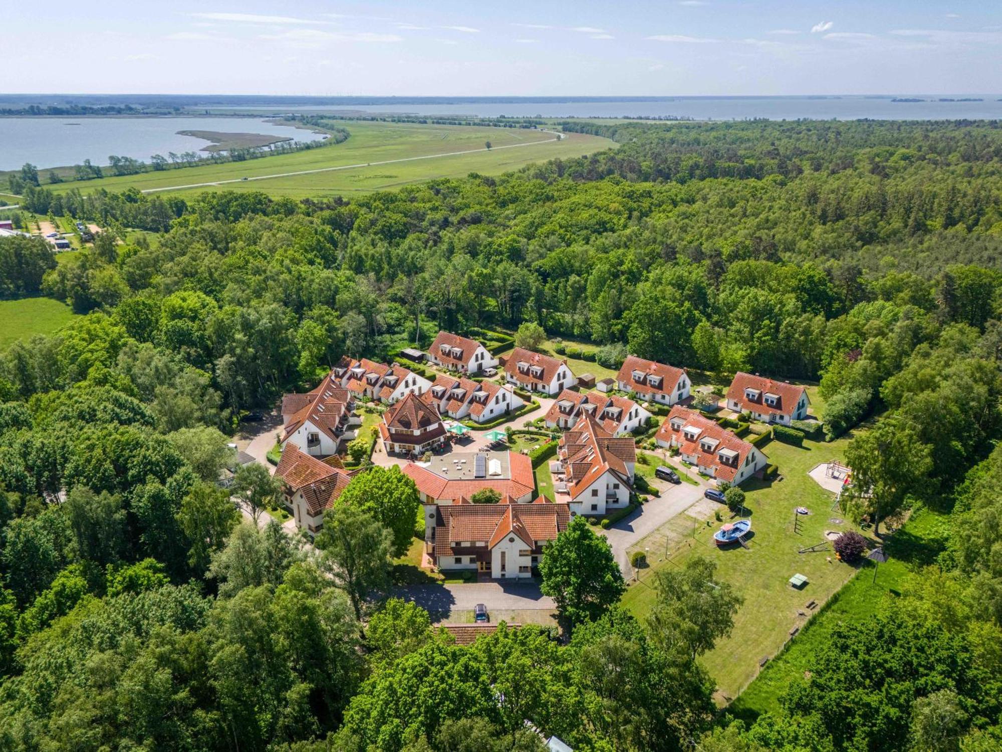 Ferienpark Freesenbruch Wohnung 4 4 - Seeschwalbe Цингст Екстериор снимка